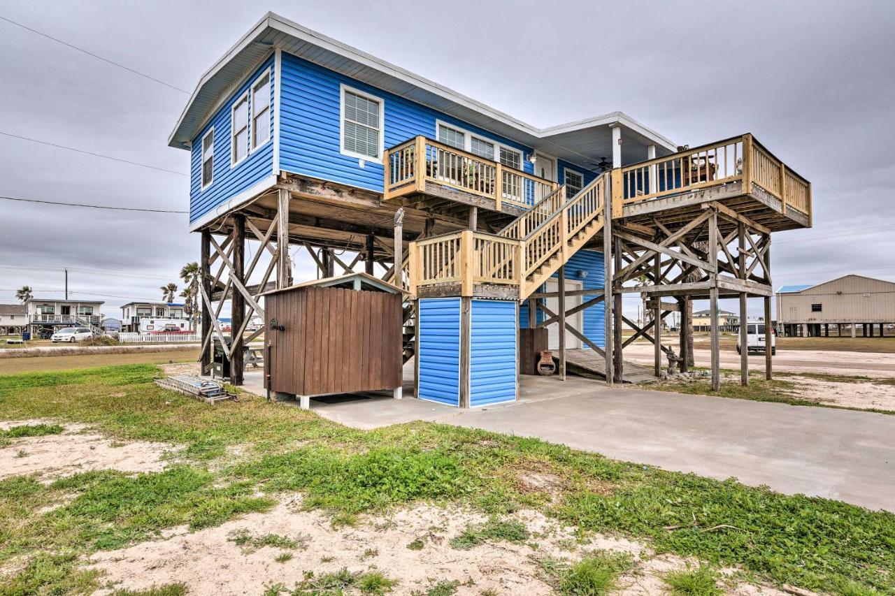 Surfside Beach Gem With Deck - 1 Block To Shore! Freeport Kültér fotó